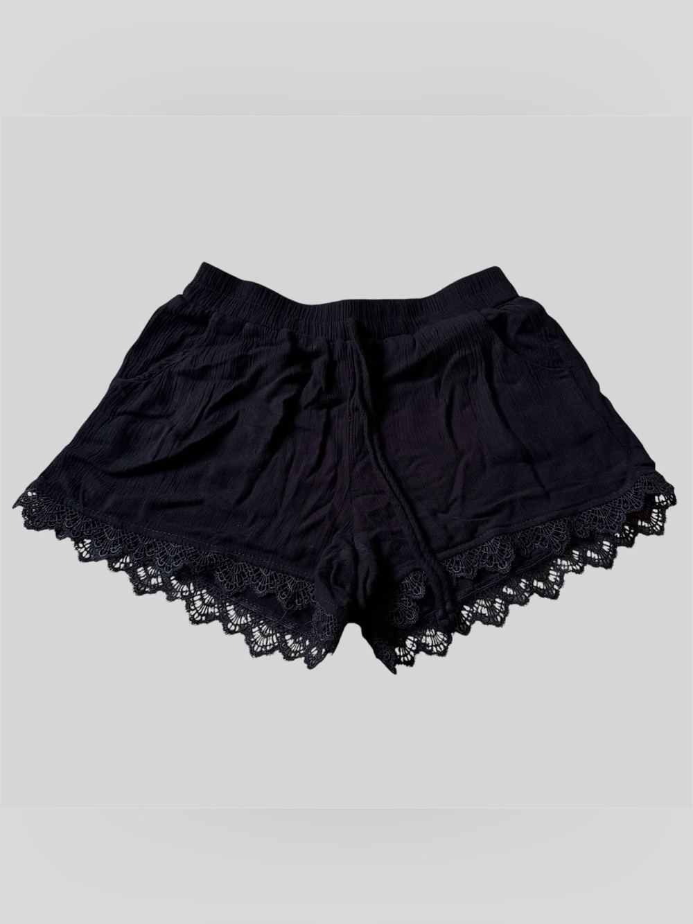 Junior’s Casual Black Shorts with Pockets